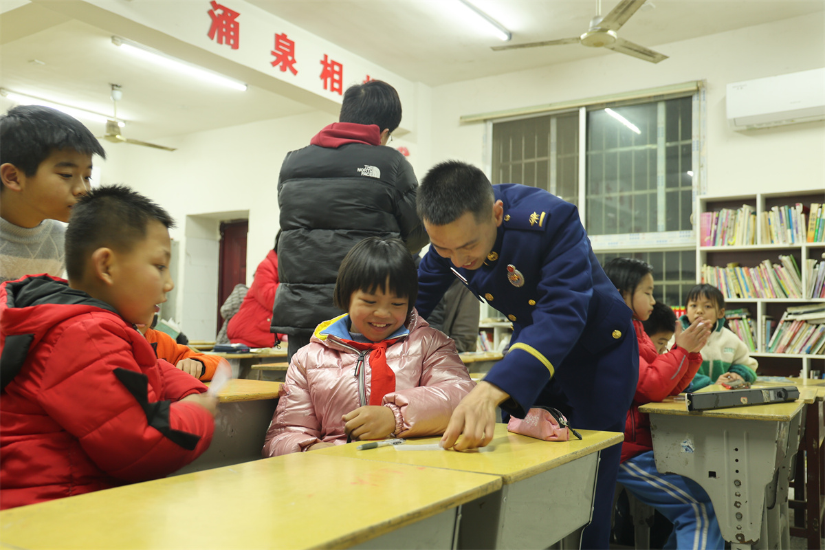 福利院孩子的真实生活 00300234167_a42e4609.jpg