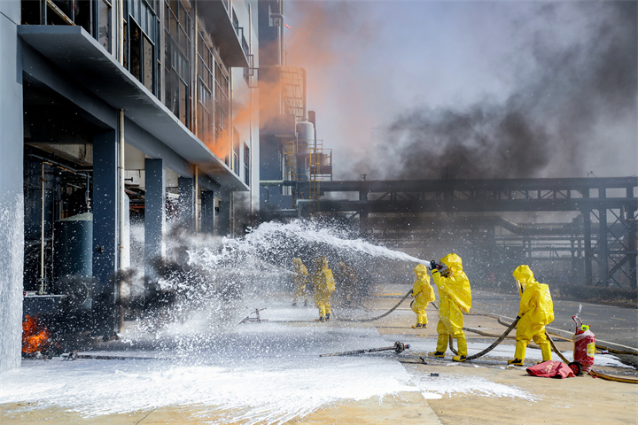 消防演练护平安