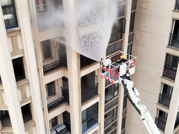 降高楼“火魔”