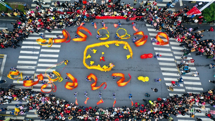  高空瞰吉安县 祥龙织就闹春图